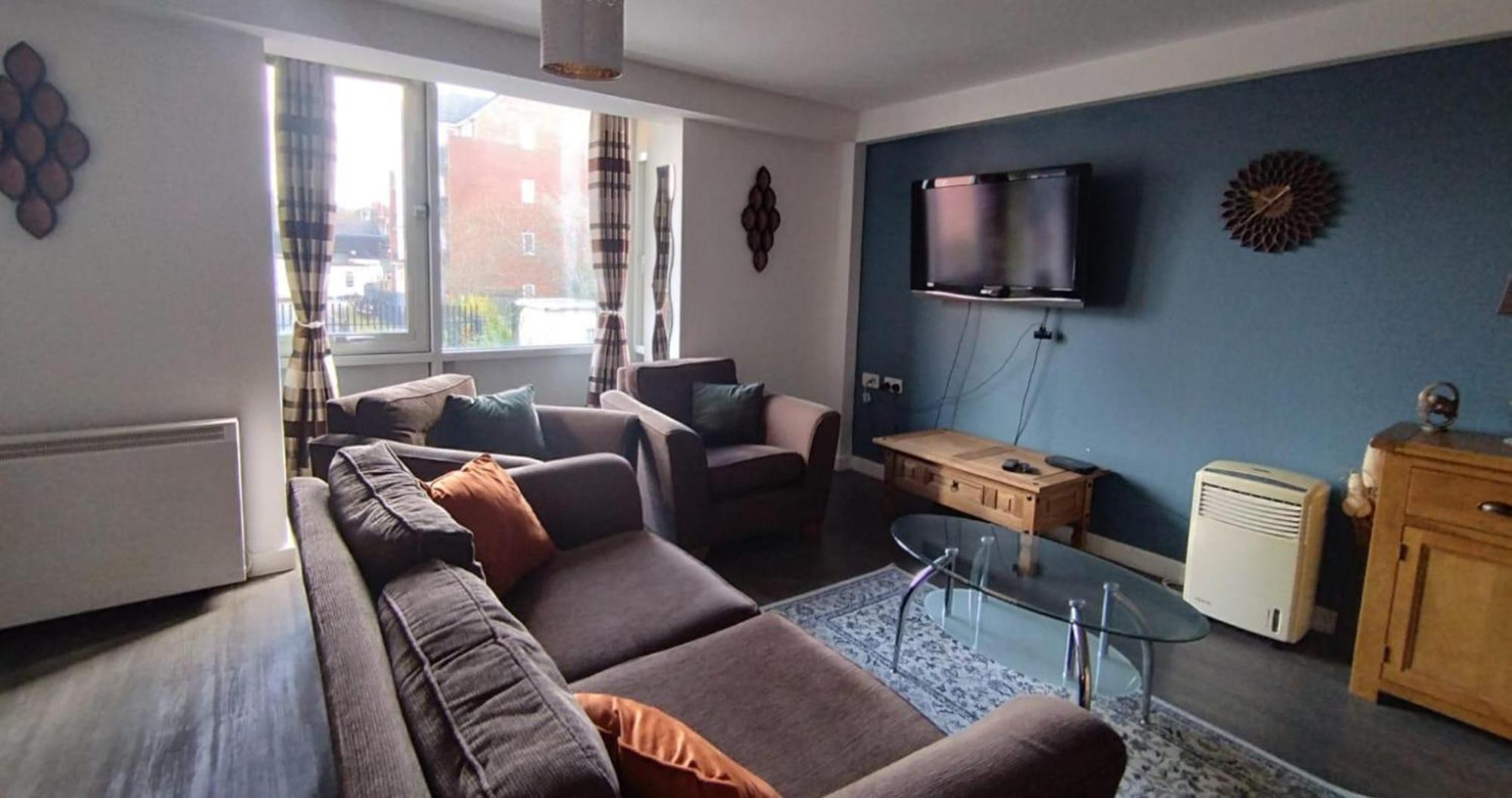 Apartamento Business & Leisure Centre 2 Bed En-suite With Free Parking And Netflix *