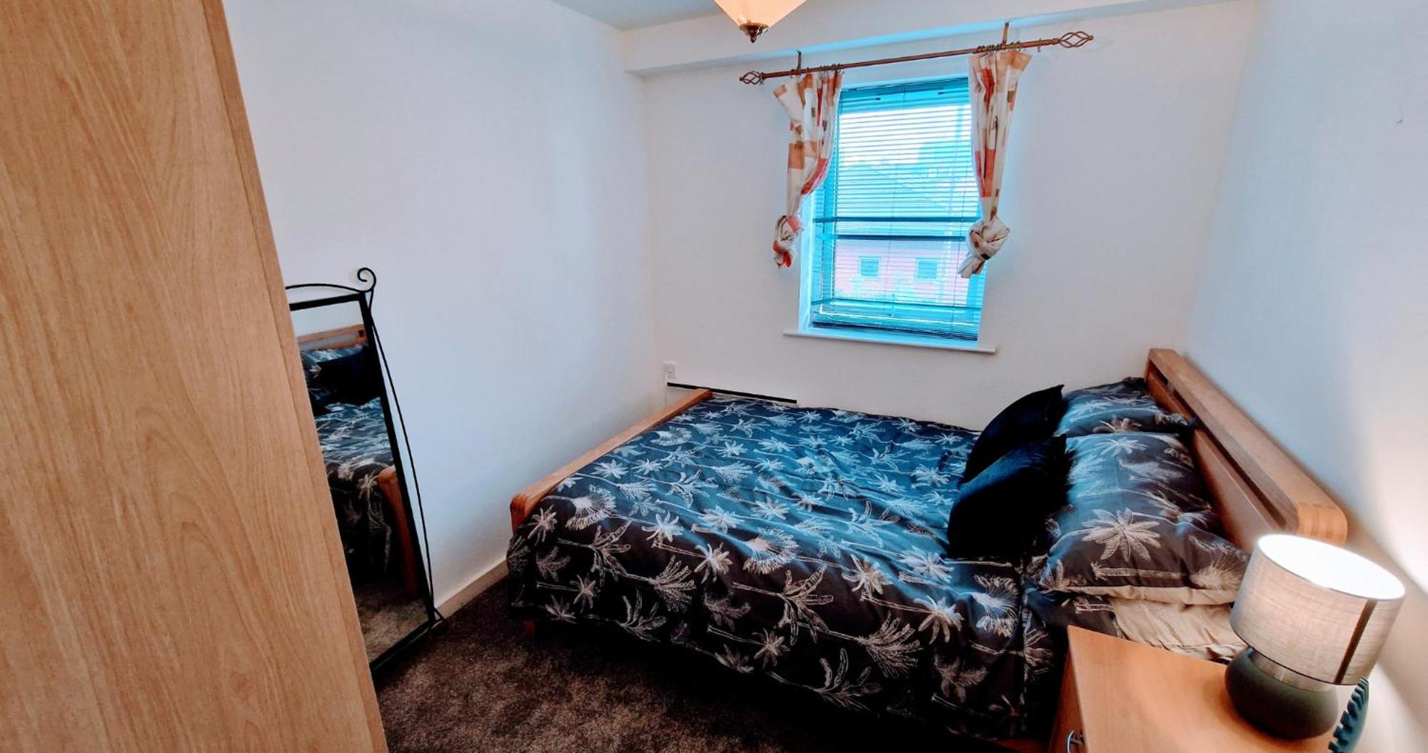 Apartamento Business & Leisure Centre 2 Bed En-suite With Free Parking And Netflix Coventry
